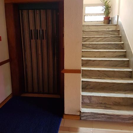 Hotel Regency Тривандрум Экстерьер фото