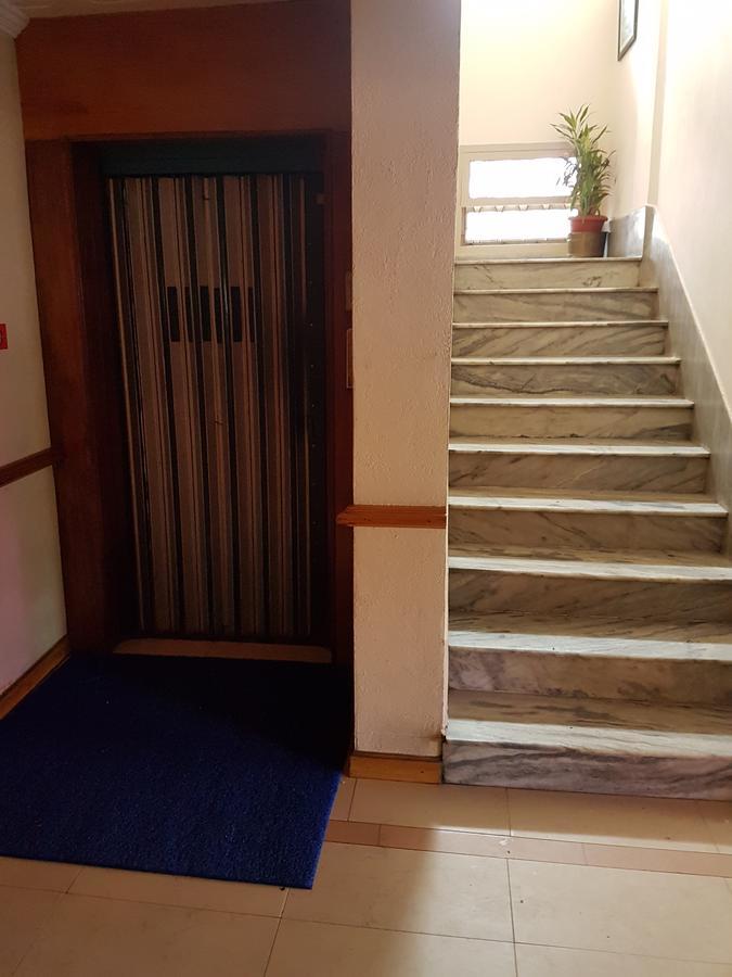 Hotel Regency Тривандрум Экстерьер фото